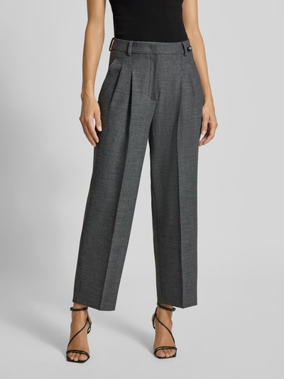 Cambio Spodnie materiałowe o kroju regular fit z zakładkami w pasie model ‘EMILIE’ Czarny 4