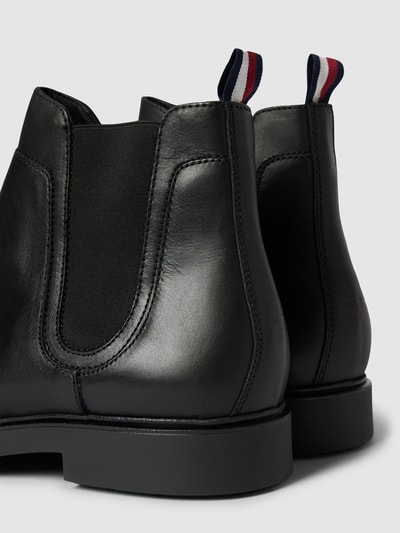 Tommy Hilfiger Chelsea boots met label in reliëf, model 'ELEVATED ROUNDED' Zwart - 3