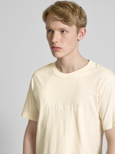 Jack & Jones T-Shirt mit Label-Print Modell 'VARENNA' Beige 3