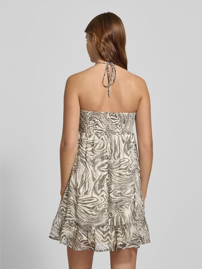 Noisy May Off-Shoulder-Kleid mit Smok-Details Modell 'FAIRY' Weiss 5