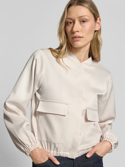 monari Bomberjacke aus Satin mit Pattentaschen Ecru 3