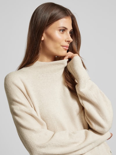 s.Oliver RED LABEL Relaxed Fit Strickpullover aus Baumwoll-Woll-Mix mit Stehkragen Sand 3