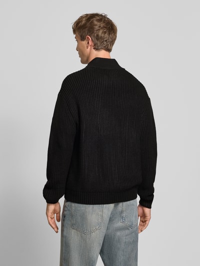 REVIEW Strickpullover mit Stehkragen und Reißverschluss Black 5