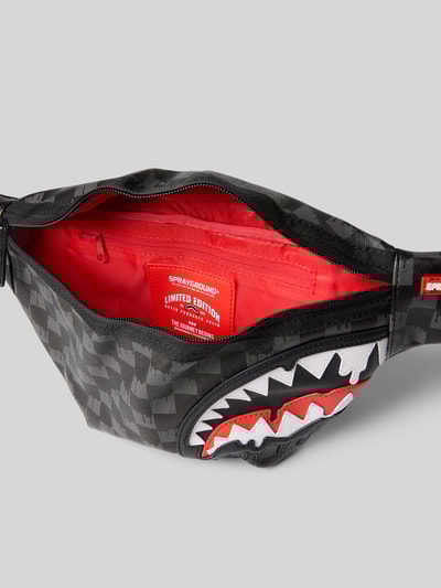 Sprayground Bauchtasche im Allover-Look Modell 'DRIPPING SHARKS IN PARIS' Black 5