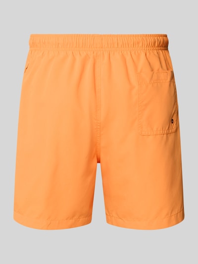 Produktfoto, Badehose mit Gesäßtasche und Logo-Stitching von MCNEAL in Orange, Loose-Fit, elastischer Bund mit Kordelzug, Klettverschluss