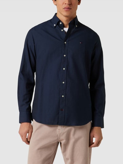 Tommy Hilfiger Regular Fit Business-Hemd mit Label-Stitching Modell 'SOLID' Marine 4