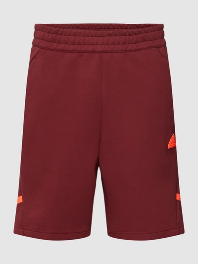 ADIDAS SPORTSWEAR Sweatshorts mit seitlichen Eingrifftaschen Bordeaux 2