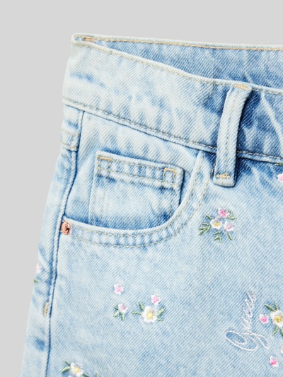 Guess Jeansshorts mit Motiv- und Label-Stitching Modell 'RIGID' Blau 2