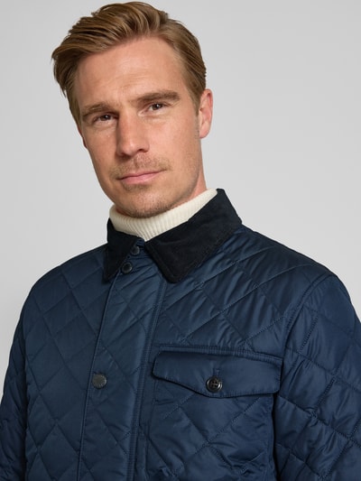 Barbour Regular Fit Steppjacke mit Zweiwege-Reißverschluss Modell 'HORNBY' Marine 3