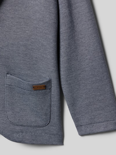 Produktfoto, Blazer mit Reverskragen und aufgesetzten Taschen von Blue Seven im Baumwoll-Mix, Nahaufnahme der strukturierten Oberfläche.