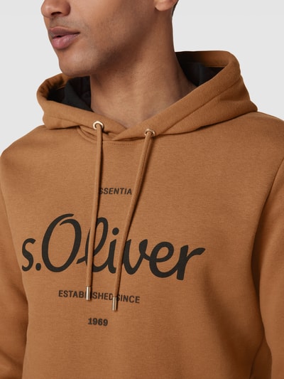 s.Oliver RED LABEL Hoodie mit Label-Print Camel 3