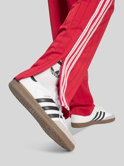 adidas Originals Regular Fit Sweathose mit Kontraststreifen Modell 'FIREBIRD TP DN' Bordeaux 5