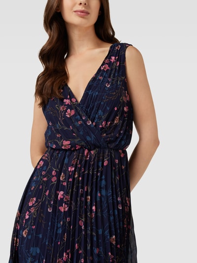 Apricot Maxikleid mit Plisseefalten Marine 3