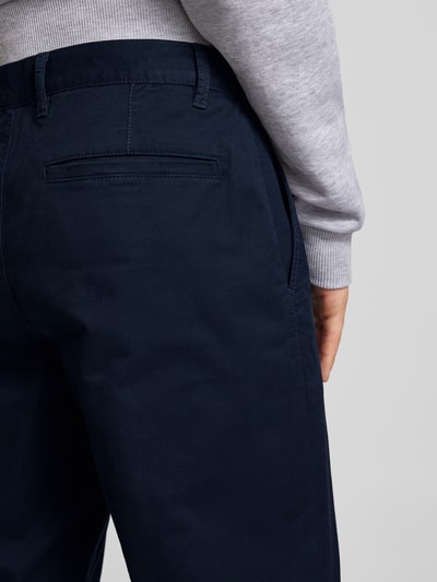 REVIEW Straight Leg Chino mit Gesäßtaschen Dunkelblau 3