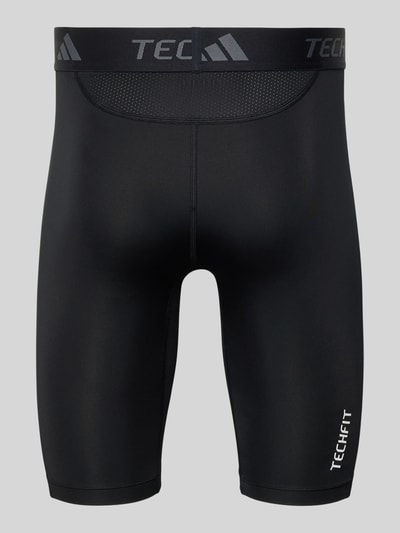 Produktfoto, czarne Szorty Slim Fit Shorts mit Logo-Print Model 'Base' von adidas Training z elastycznej mieszanki materiałów, krój slim fit, elastyczny pas, szerokość w rozmiarze M: 34 cm, długość wewnętrzna nogawki w rozmiarze M: 27 cm, widoczny nadruk z logo, gładka faktura