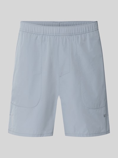 Produktfoto, hellblaue Relaxed Fit Sportshorts mit elastischem Bund von BOSS Green, glatte Oberfläche, dezente Nähte