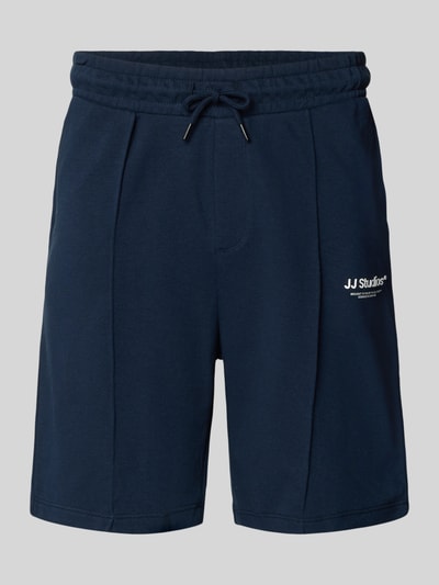 Produktfoto, Sweatshorts mit Logo Modell 'KANE' von Jack & Jones in Dunkelblau, Baumwoll-Mix, Relaxed-Fit, elastischer Bund, Logo, Bundweite 42 cm, Innenbeinlänge 19 cm