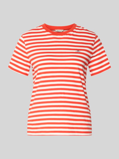 Produktfoto, T-shirt met ronde hals en labelstitching van Gant, rood-wit gestreept, puur katoen, regular fit, ruglengte maat S 56 cm