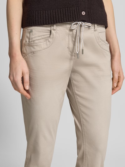 Tom Tailor Tapered Fit Chino aus Baumwoll-Mix Taupe 3