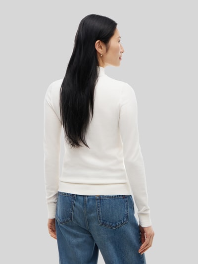 Tommy Hilfiger Slim Fit Langarmshirt mit Mock Neck Offwhite 5