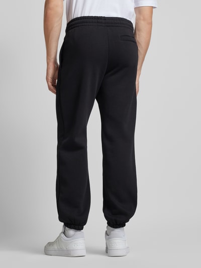 REVIEW Sweatpants mit Label-Print Black 5