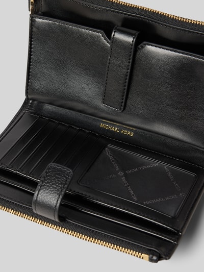 Produktfoto, Portemonnee uit echt leer Model 'Jet Set' van MICHAEL Michael Kors met structuurpatroon, logodetail, steekvakken binnenin.