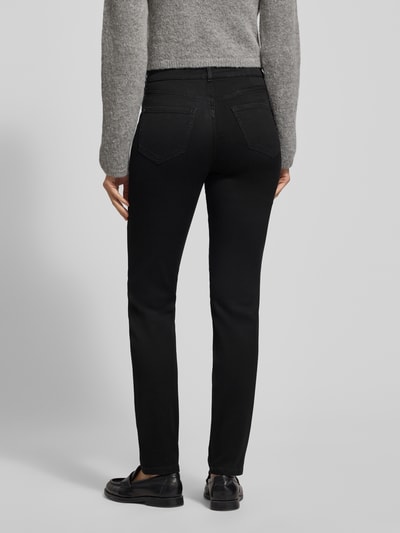 Kobiece modelka nosi czarne Skinny Fit Jeans mit 5-Pocket-Design od Christian Berg Woman, bawełna z elastycznym dodatkiem, widok z tyłu.
