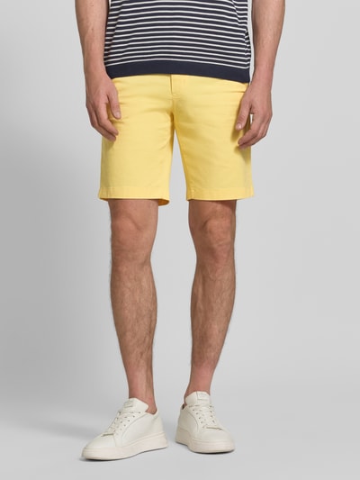 Tommy Hilfiger Bermudy o kroju regular fit z mieszanki bawełny Jasnożółty 4