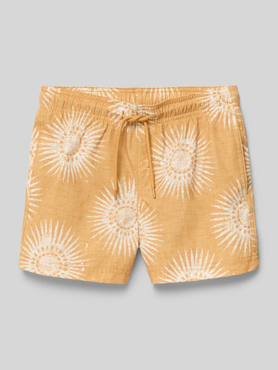 Productfoto, Kinder Badehose mit Eingrifftaschen Modell 'MAUI' van Jack & Jones, loose fit, elastische taille met trekkoord, zijzakken, achterzak, labeldetail, oranje met witte zonpatronen, linnen textuur.
