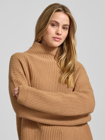 0039 Italy Loose fit gebreide pullover van een mix van kasjmier en wol, model 'LONA' Camel - 3