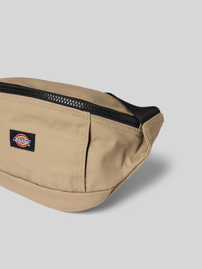 Dickies Bauchtasche mit Label-Detail Khaki 3