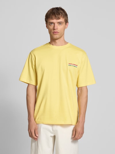 REVIEW T-Shirt mit Label-Print Pastellgelb 4
