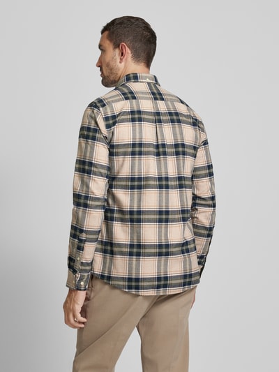 Barbour Koszula casualowa o kroju tailored fit z kołnierzykiem typu button down model ‘Betsom’ Piaskowy 5