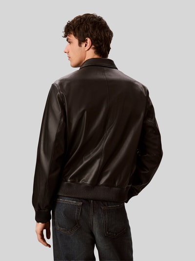 Calvin Klein Jeans Kurtka z imitacji skóry o kroju regular fit z zamkiem błyskawicznym Czarny 5