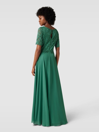 Vera Mont Abendkleid mit Spitzenbesatz Gruen 5