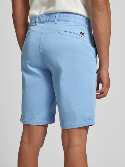 BOSS Orange Slim Fit Chinoshorts mit Gürtelschlaufen Hellblau 3