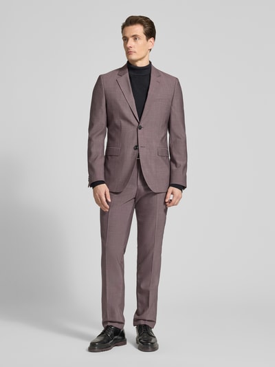 Męski model nosi Extra Slim Fit Anzugsakko aus Schurwoll-Mix Modell 'ARTI253X' von HUGO, kolor jednolity, pełny widok z przodu.