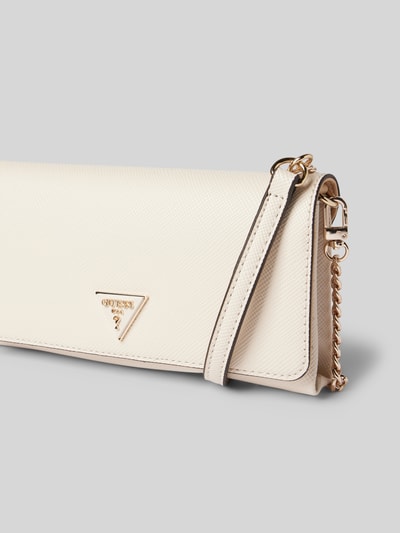 Guess Handtasche mit Schulterriemen und Label-Applikation Ecru 3
