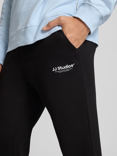 Jack & Jones Regular Fit Sweatpants mit elastischen Bund Modell 'KANE' BLACK 3