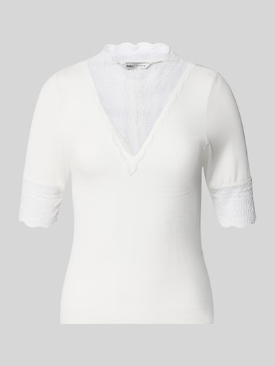 Produktfoto, Slim Fit T-Shirt aus Viskose-Mix Modell 'Tilde' von Only, Optik: Unifarben, Spitzenbesatz, Rundhals, Kurzarm, Feinripp-Struktur.