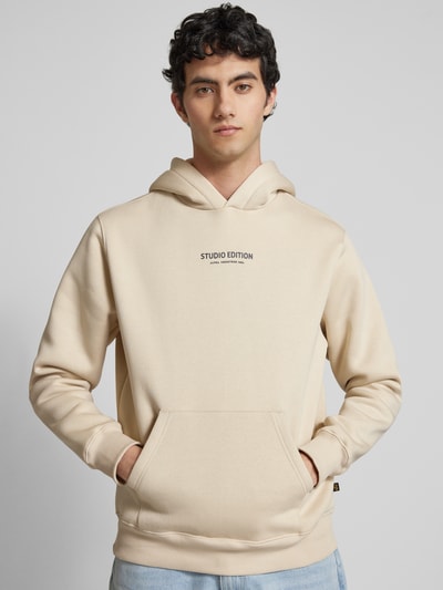 Alpha Industries Hoodie mit Label-Print Modell 'Studio Edition' Offwhite 3