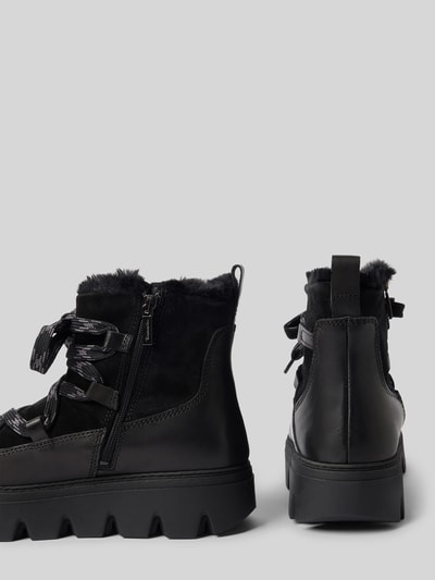 Produktfoto, Boots aus echtem Rindsvelours von Tamaris in Optik: Unifarben mit Wildleder-Optik, runder Schuhspitze, Keilabsatz, Label-Prägung, profiliertem Sohle, Schnürung und Reißverschluss, Materialverarbeitung: Veloursleder, Material: reines Rindsvelours