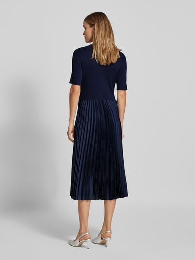 Christian Berg Woman Selection Midi-jurk met plissévouwen Marineblauw - 5