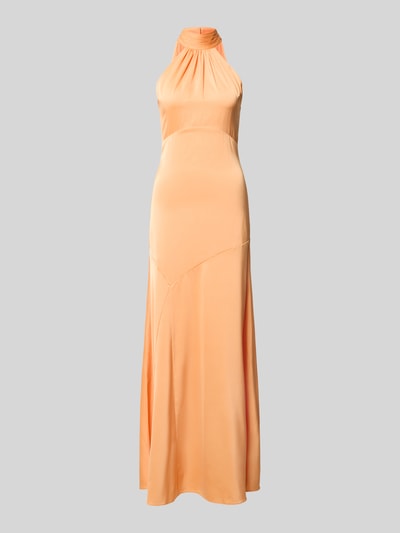 Produktfoto, Neckholder-Maxikleid mit rückseitigem Reißverschluss von Lipsy, figurbetonter Schnitt, Material-Mix mit Stretch-Anteil, apricotfarben