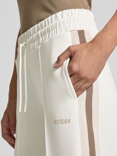 Guess Activewear Sweatpants mit elastischem Bund Modell 'YARROW' Offwhite 3