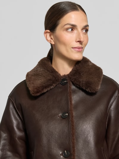 OPUS Cropped Webpelzjacke aus Polyester mit Wendefunktion Modell „Hafellda“ Dunkelbraun 3