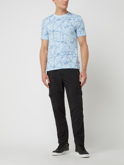 CK Calvin Klein T-Shirt im Batik-Look Hellblau 1