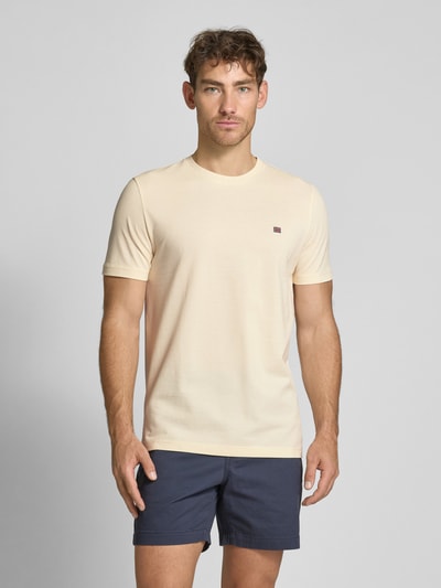 Christian Berg Men T-shirt z wyhaftowanym logo Metaliczny beżowy 4