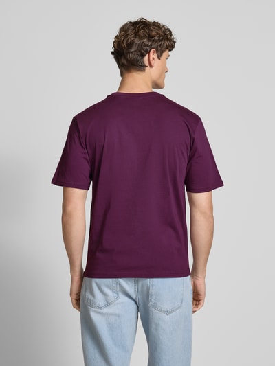 REVIEW T-Shirt mit Label-Print Pflaume 5