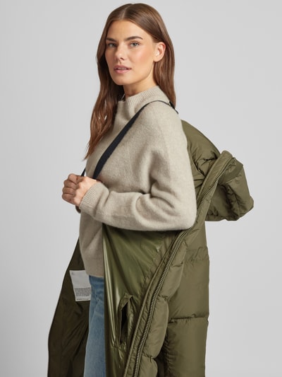 Marc O'Polo Regular Fit Daunenmantel mit hochwertigem Daunen-Federn-Mix und Steppnähten Khaki 3